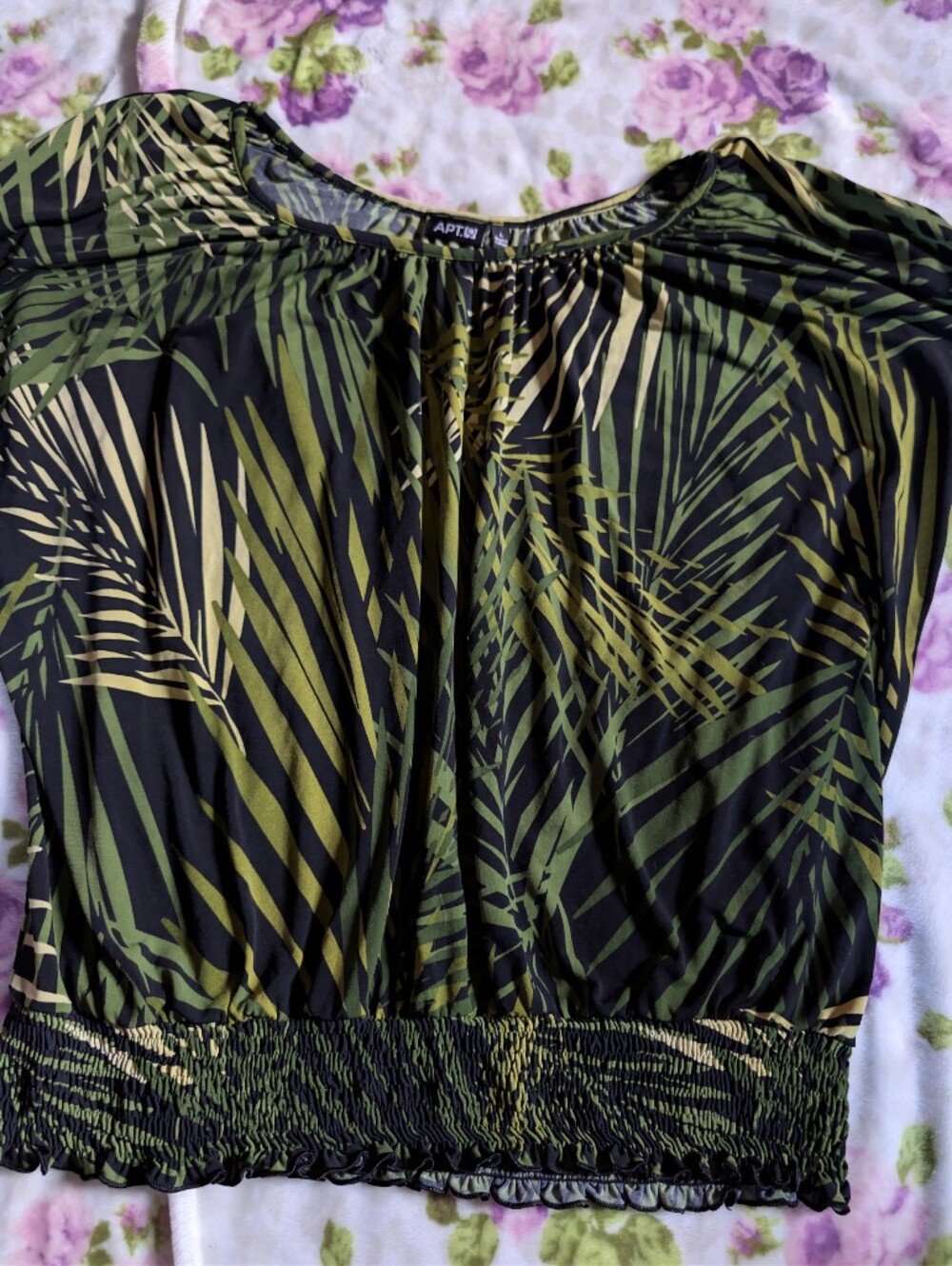 Apt. 9 Black and Green Palm-Print Blouse